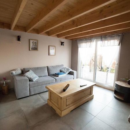 Le Carport Aparthotel Hasnon Bagian luar foto